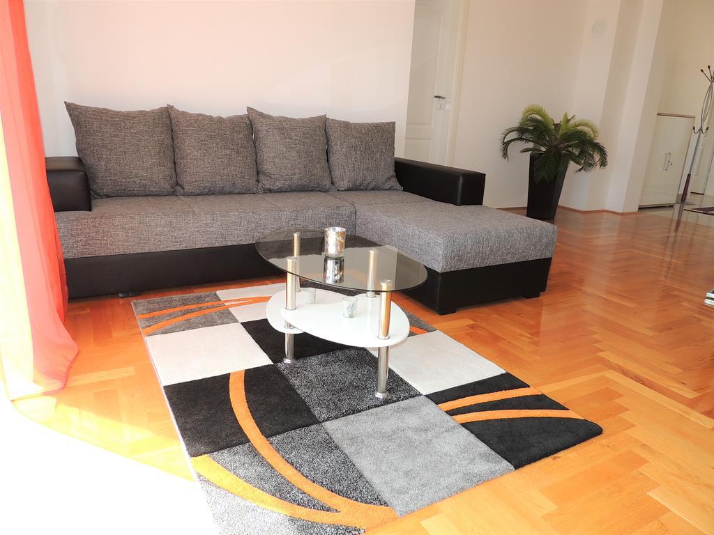Apartment Cindy 洛夫兰 外观 照片