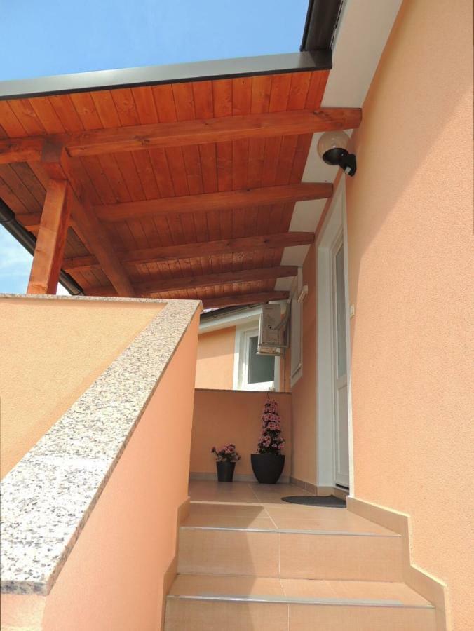 Apartment Cindy 洛夫兰 外观 照片